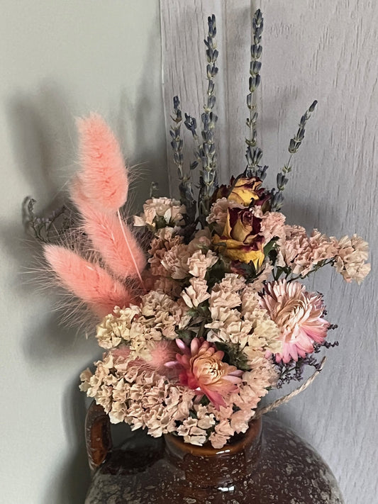 Letterbox Bouquet - Peach and Lavender