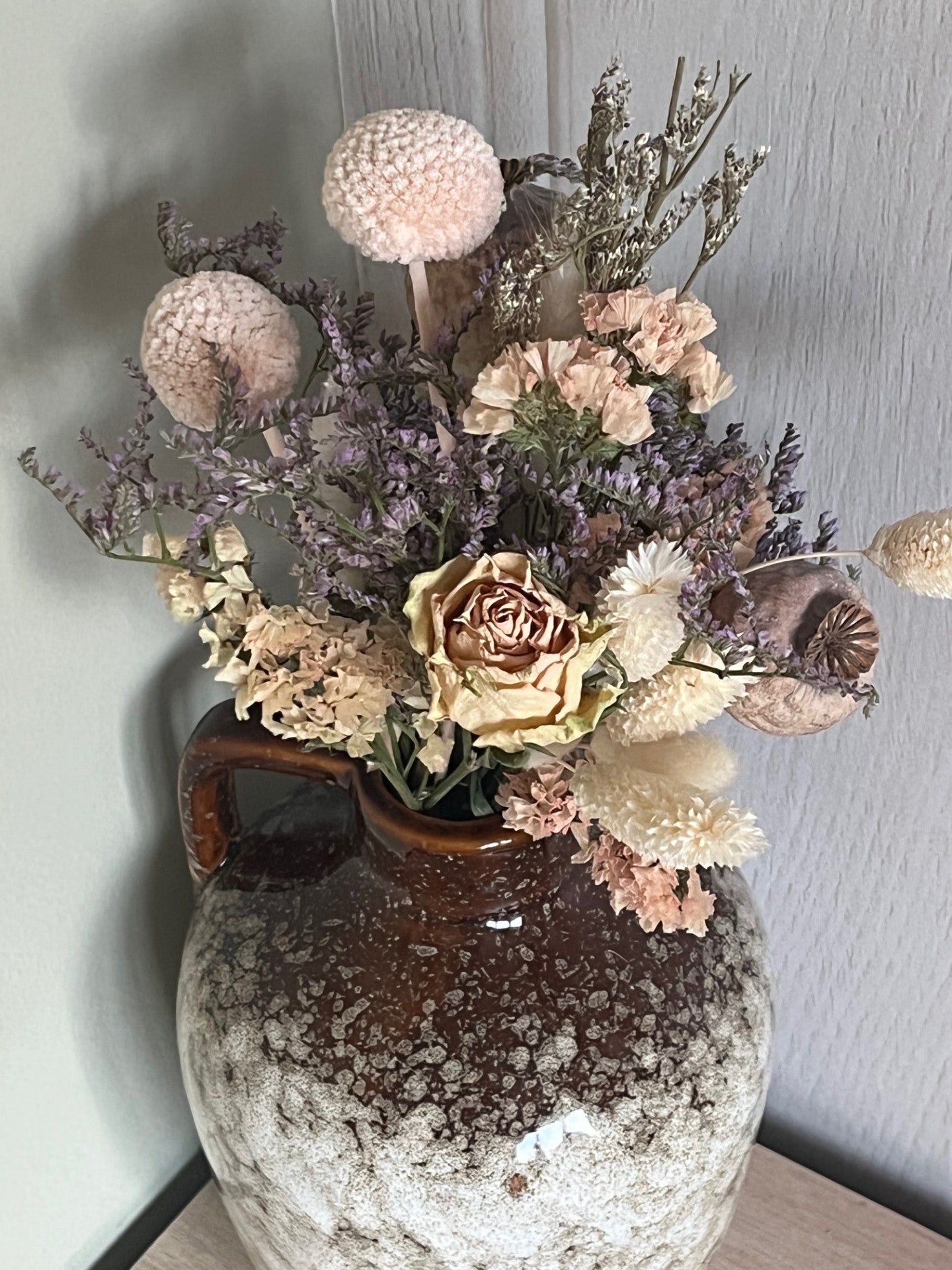 Letterbox Bouquet - Peaches and Cream